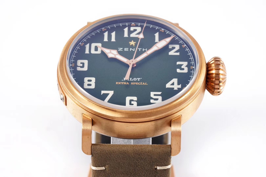 2019 Time Capsule: ZENITH Pilot Limited Edition (1/250) | Super-LumiNova® Sword Hands | Blockchain NFT Certificate | Duty-Free Global Allocation