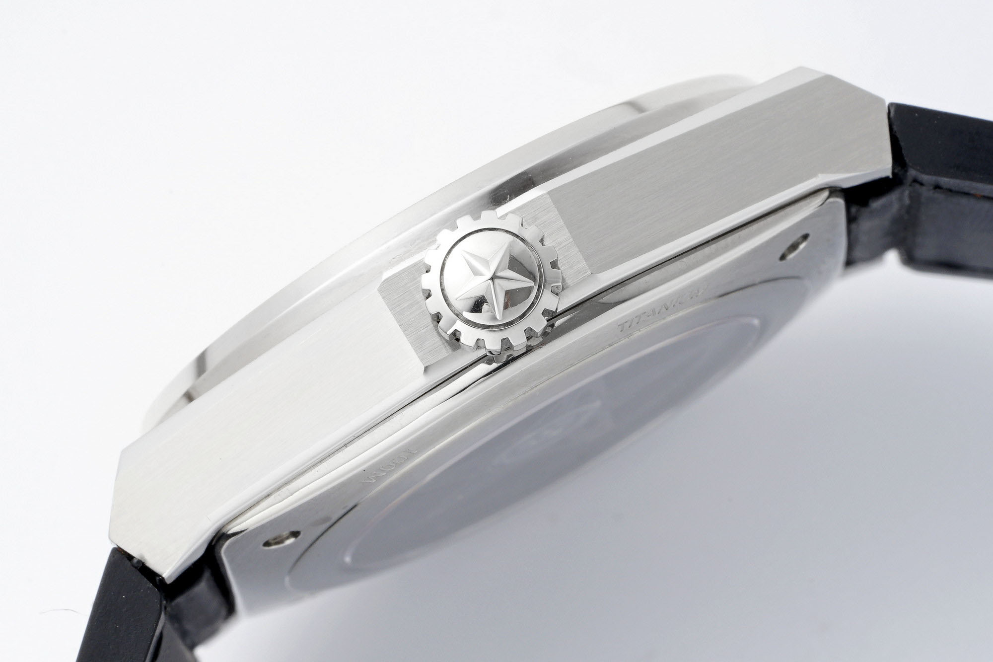 ZENITH DEFY 2025 Upgrade: Swiss Automatic Skeleton Chronograph | Aerospace Titanium | 1/100s Precision | Free Global Shipping