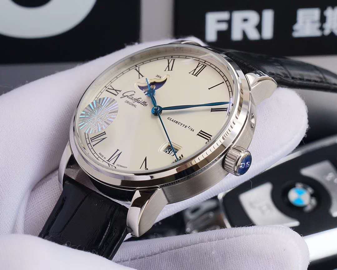 June 30 Exclusive: TW Glashütte Senator Panorama | 1:1 Moon Phase & Big Date, Genuine Leather – Last 5 Units w/ District Engraving ✓ DDP