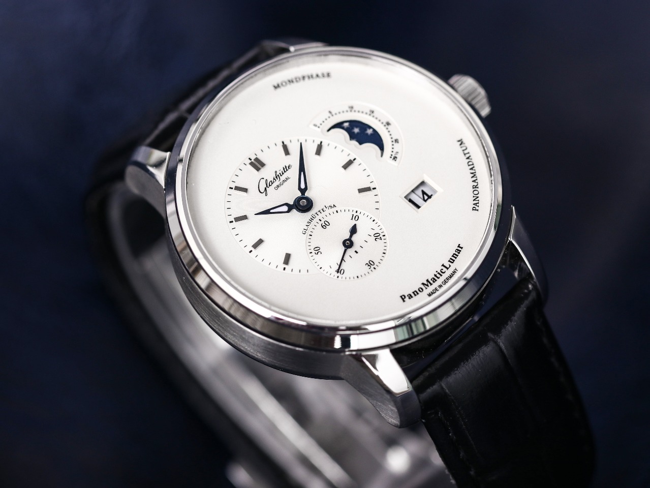 Glashütte Original Ref.1-90-02-43-32-61 | Hand-Decorated Cal.90-02, Panorama Date & Moon Phase – Last 3 Units w/ Engravable Rotor