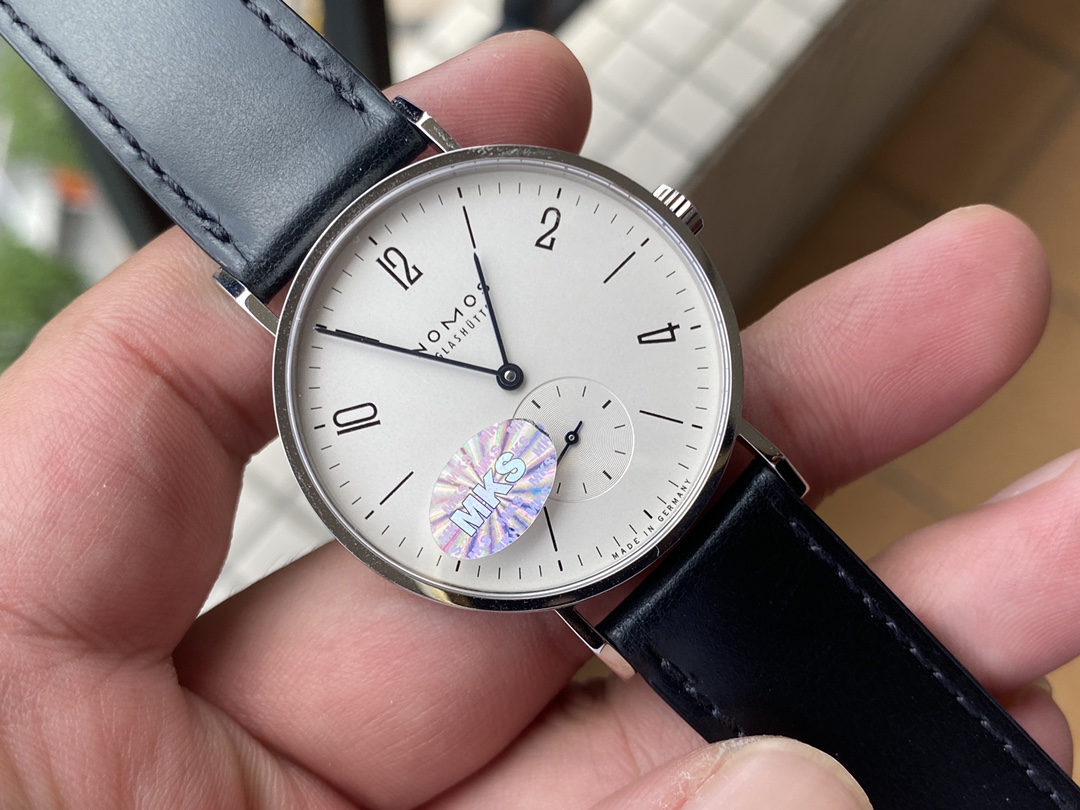 NOMOS Tangomat Ref.139 | In-House DUW 5001 Automatic | 3.2mm Ultra-Thin | Sapphire Crystal Case Back