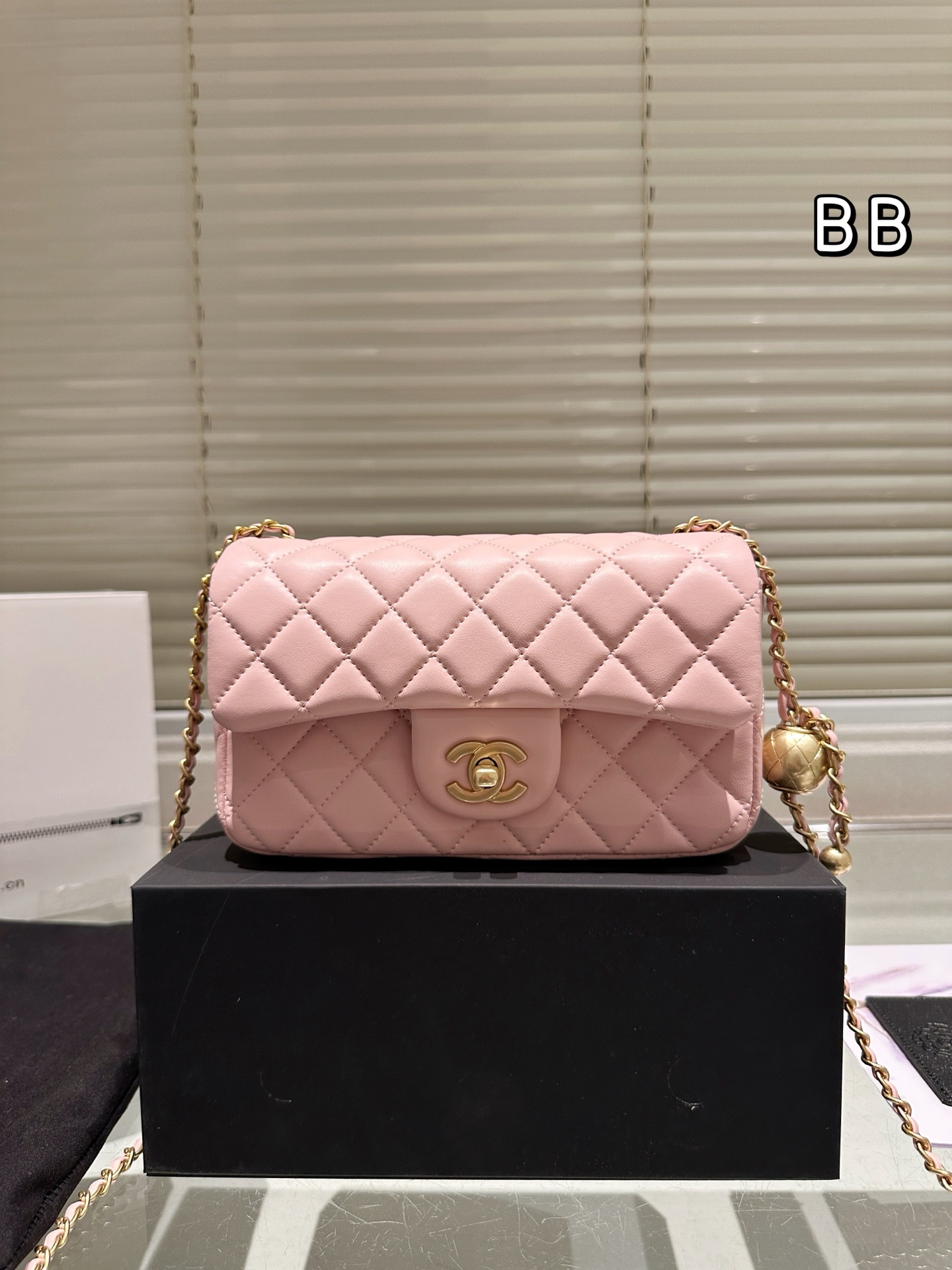 Live Top Quality Bags