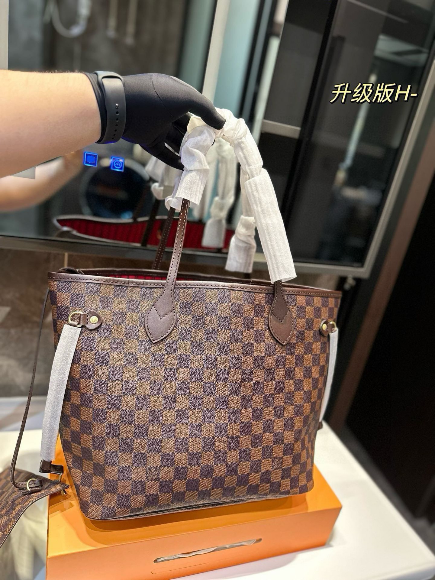 Live Top Quality Bags