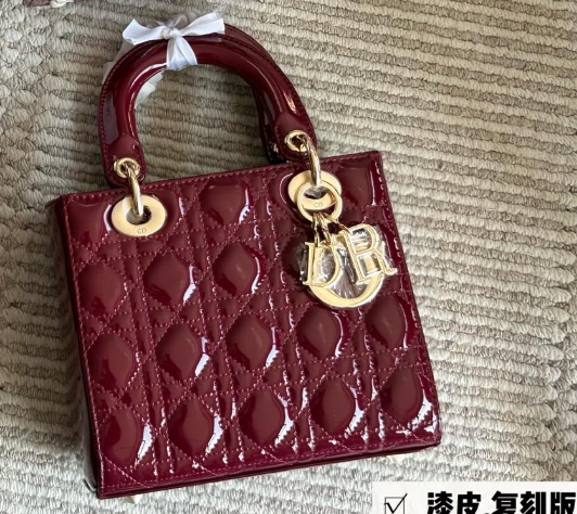 Live Top Quality Bags