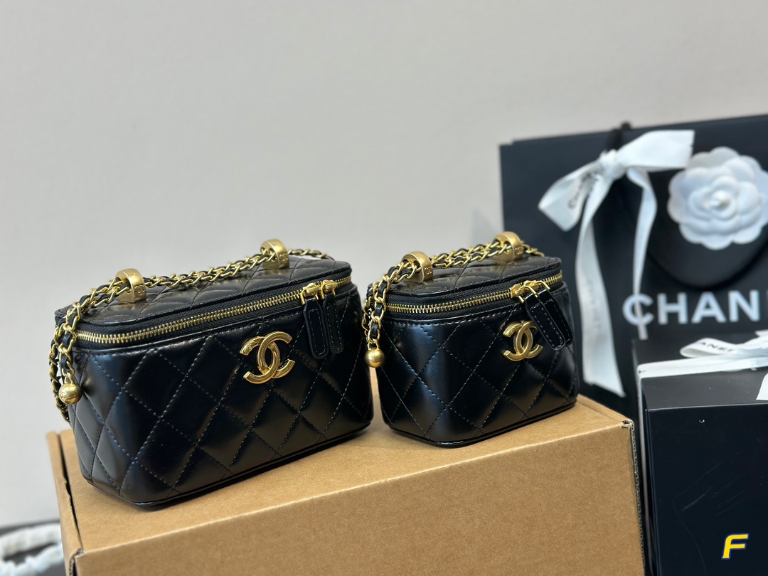 Chanel vanity bag