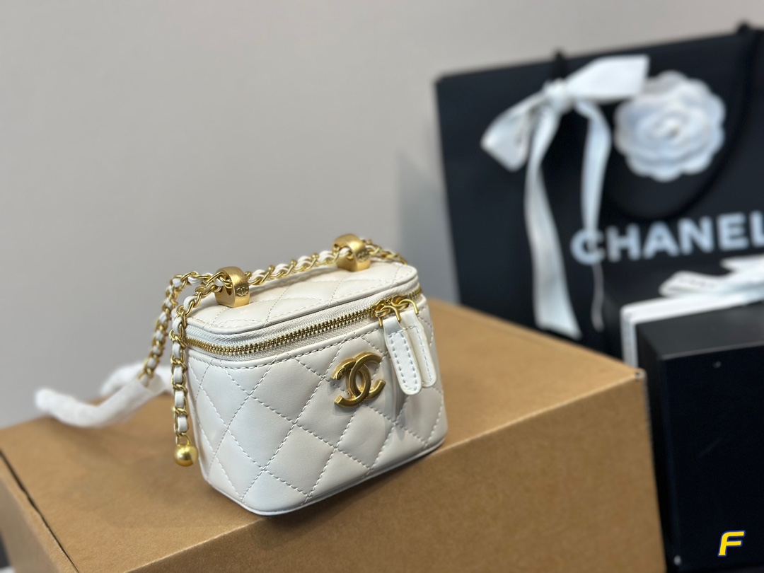 Chanel vanity bag
