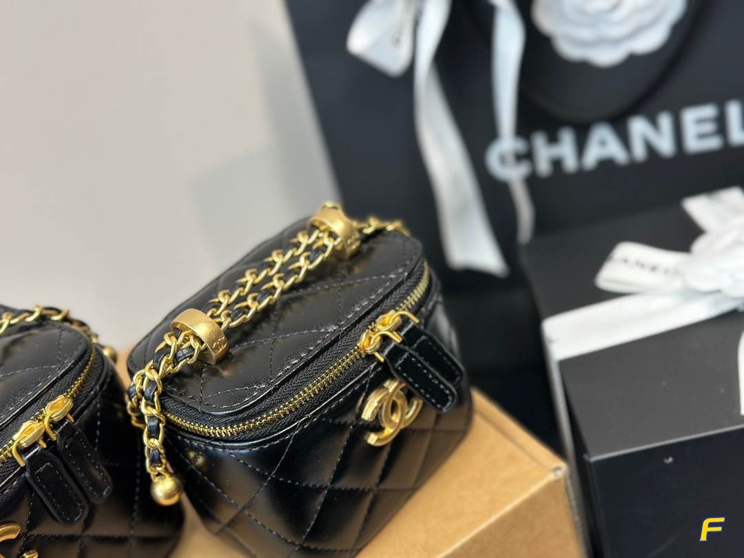 Chanel vanity bag