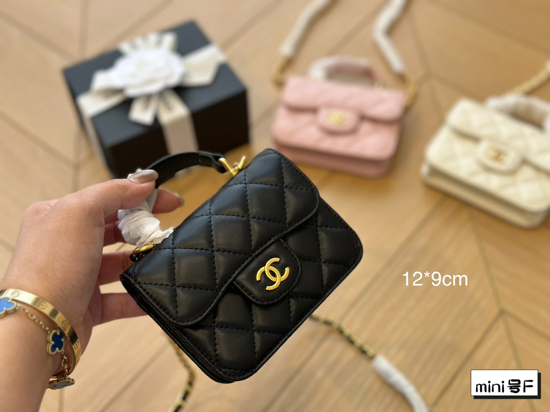 Chanel mini coco classic flap