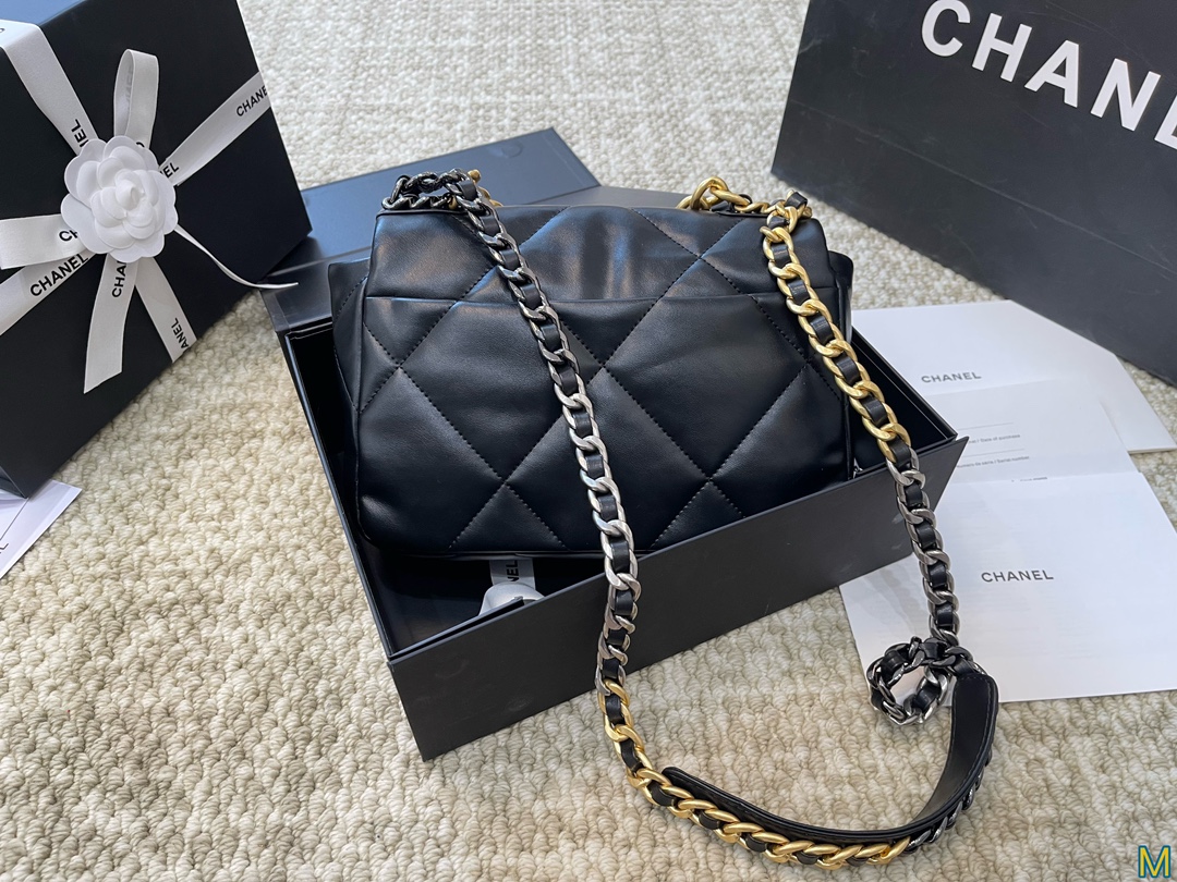 Chanel 19 bag