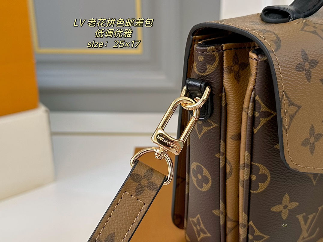 LV Pochette Metis