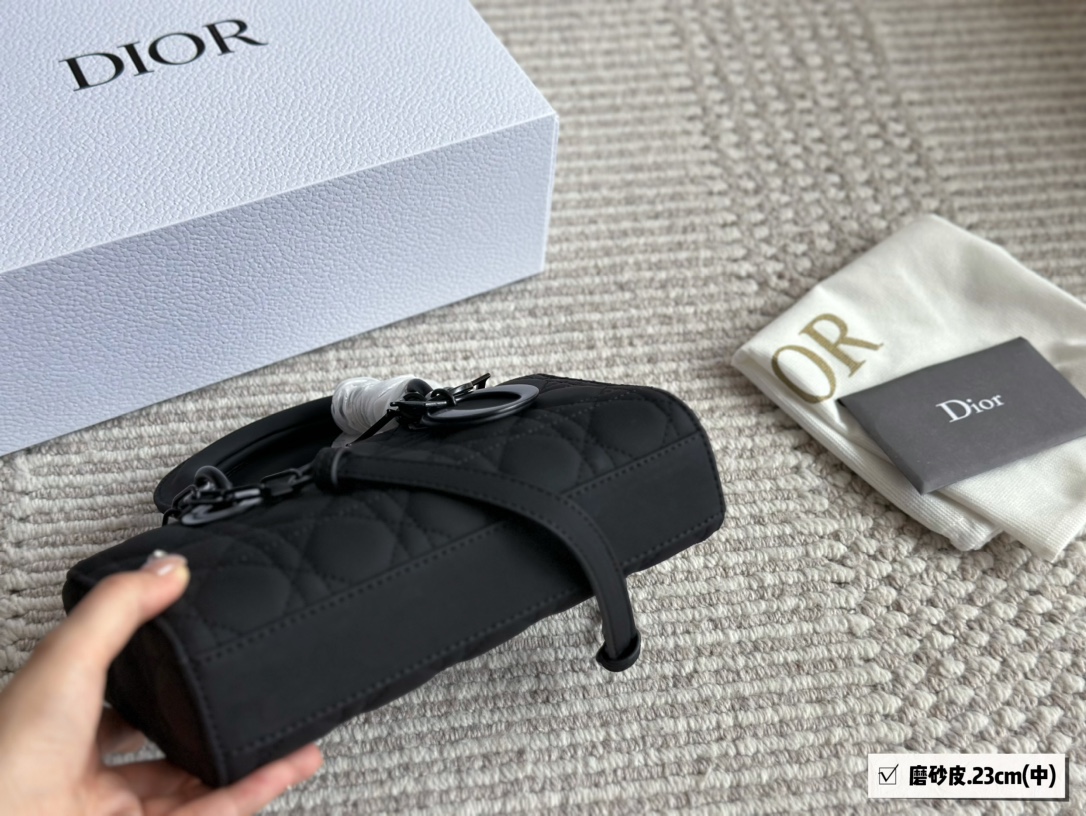 Dior lady-ioy matte leather