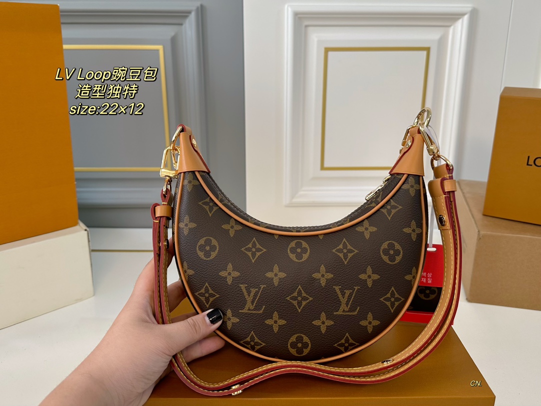 Lv mini loop bag