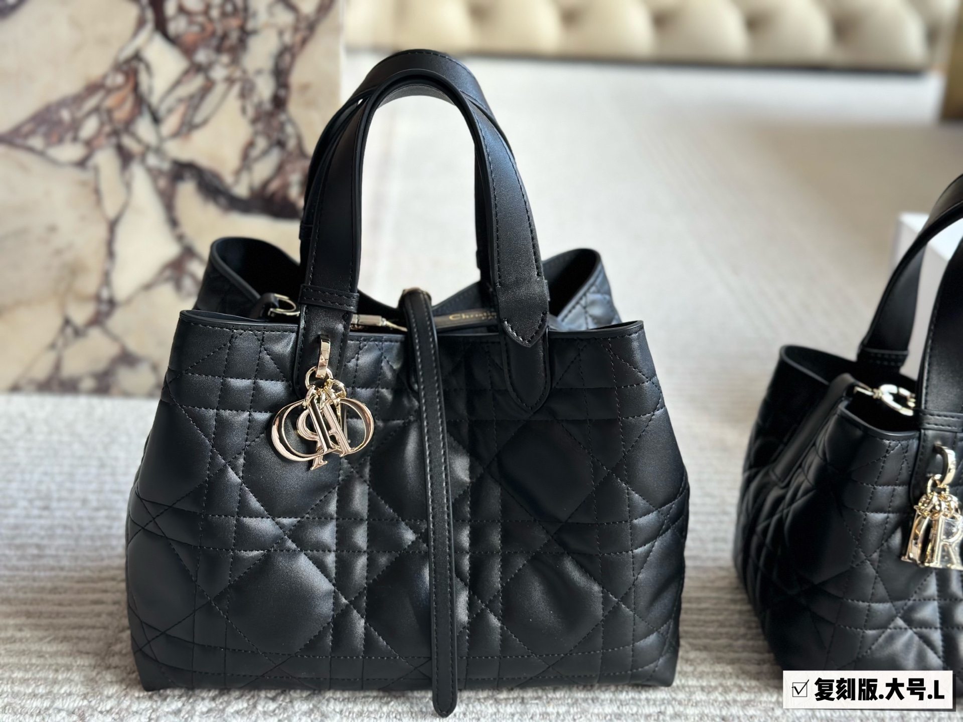 Dior super hot shopping bag black