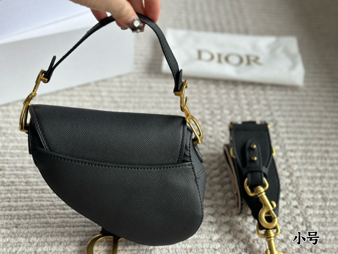 Dior Saddle Bag Black Gold