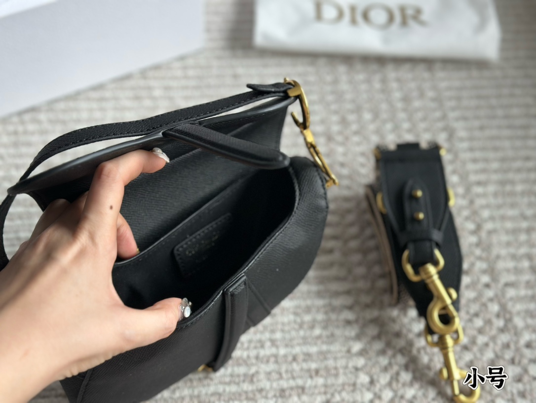 Dior Saddle Bag Black Gold