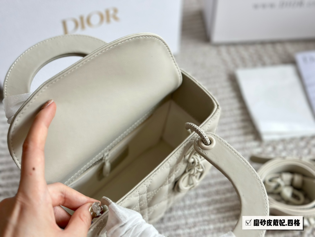 Dior lady d nubuck leather