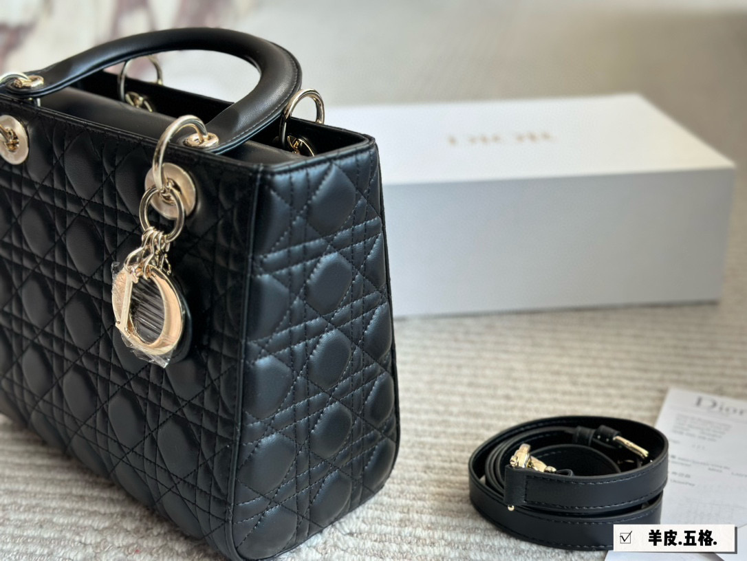 Dior lady d black