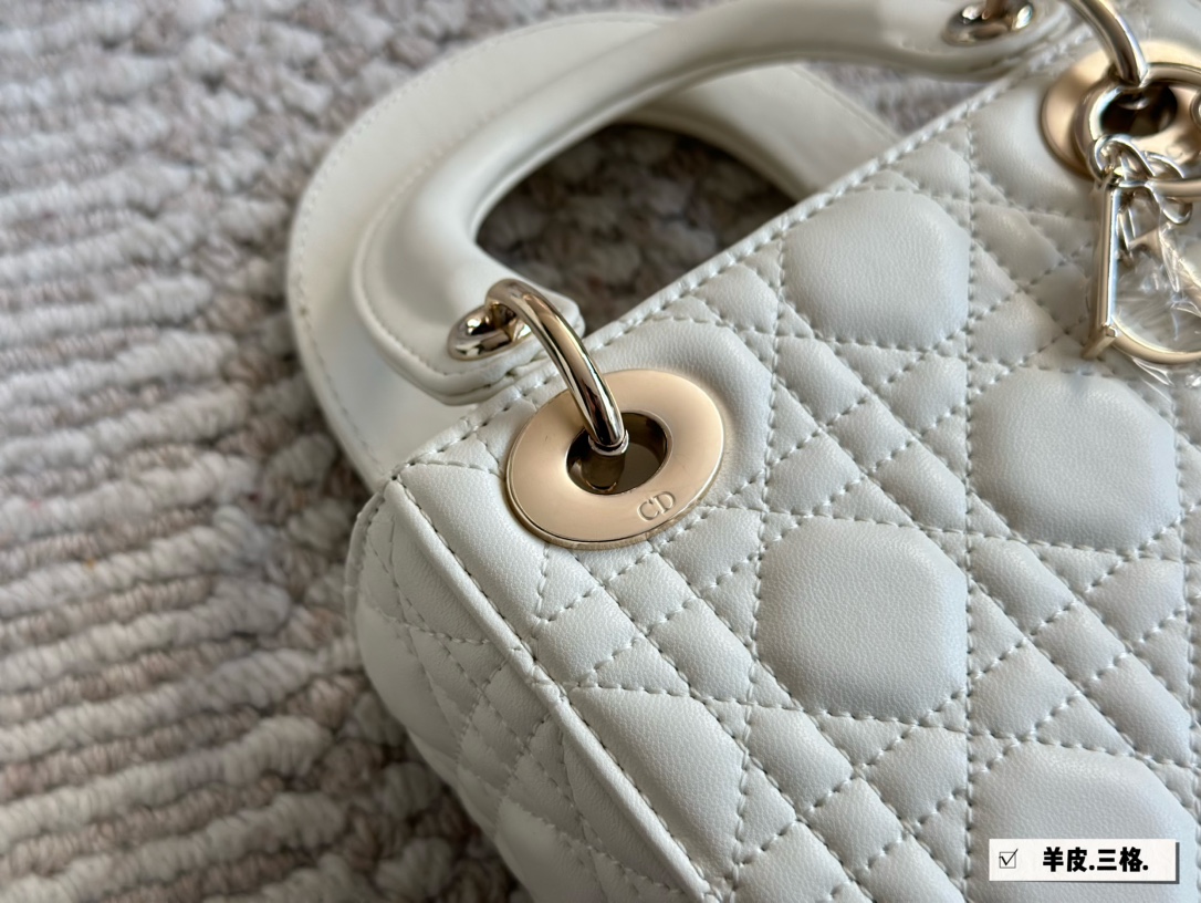 Dior lady d cream white