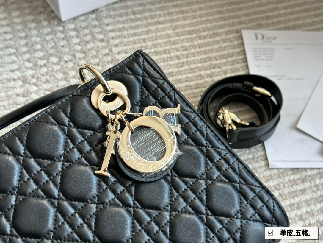 Dior lady d black