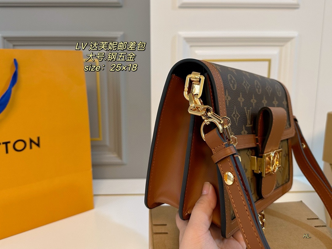 LV Classic Series Dauphine