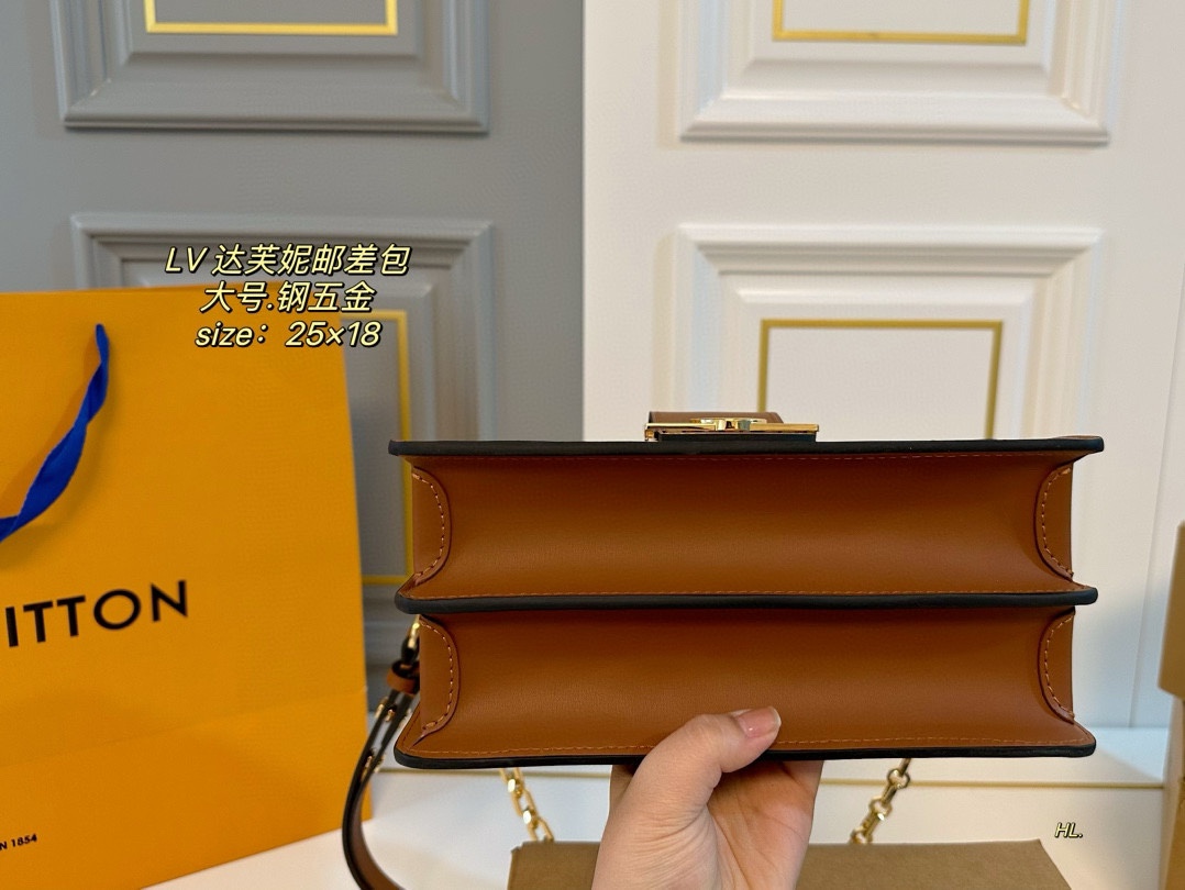 LV Classic Series Dauphine