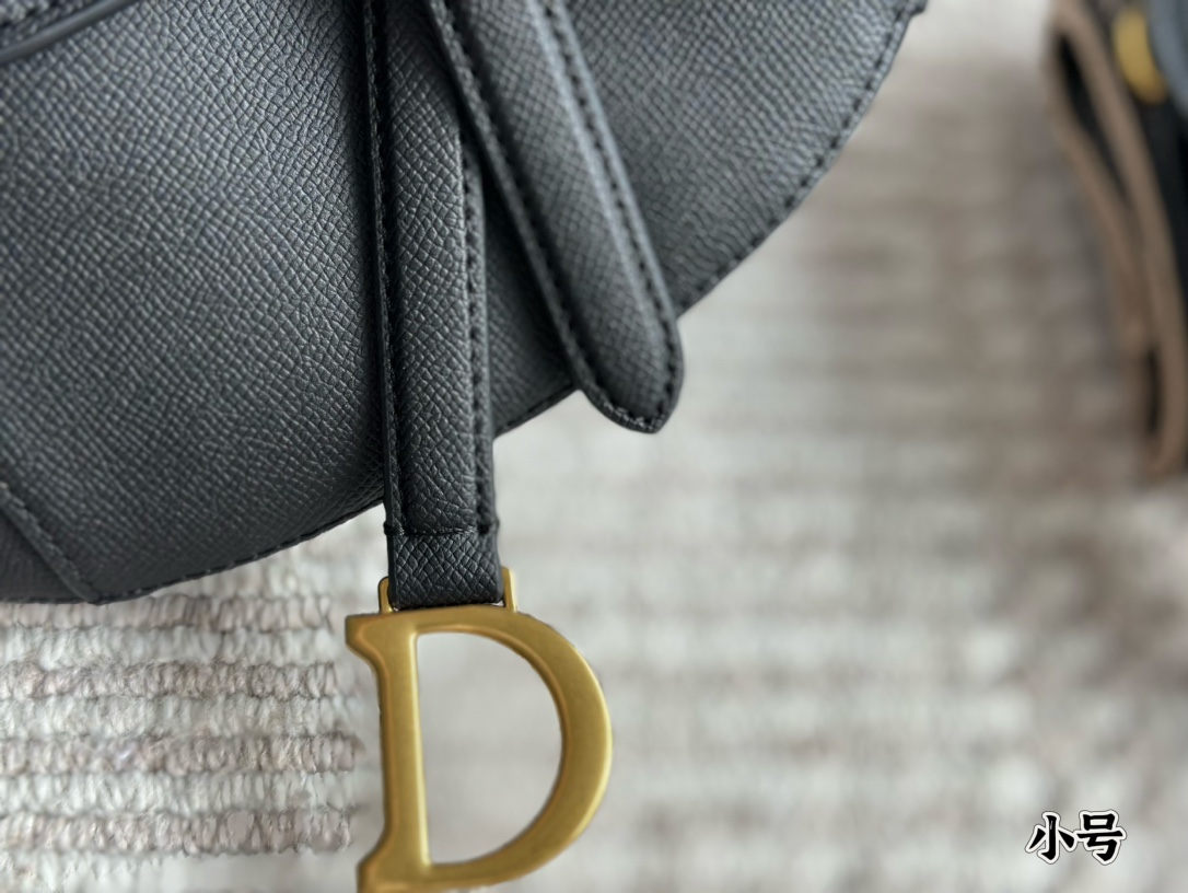 Dior Saddle Bag Black Gold