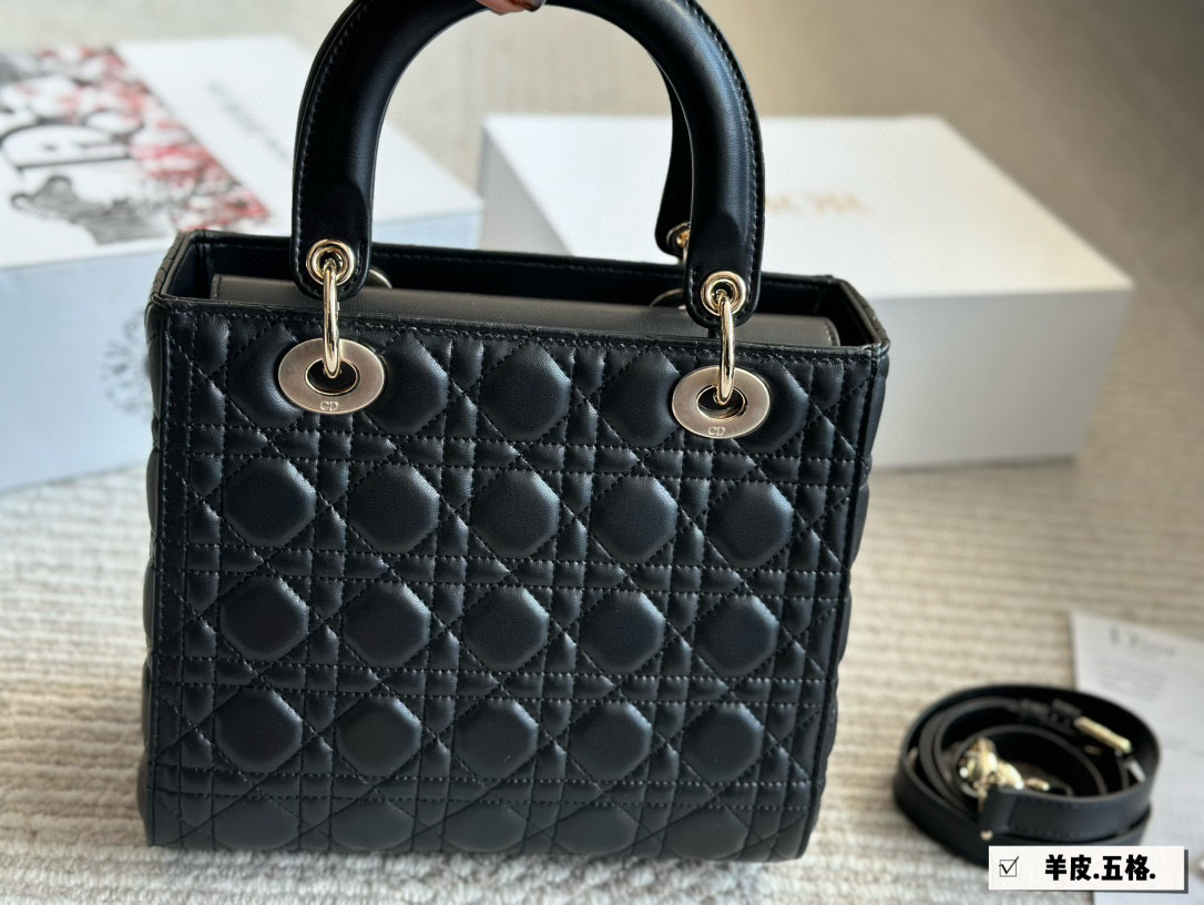 Dior lady d black