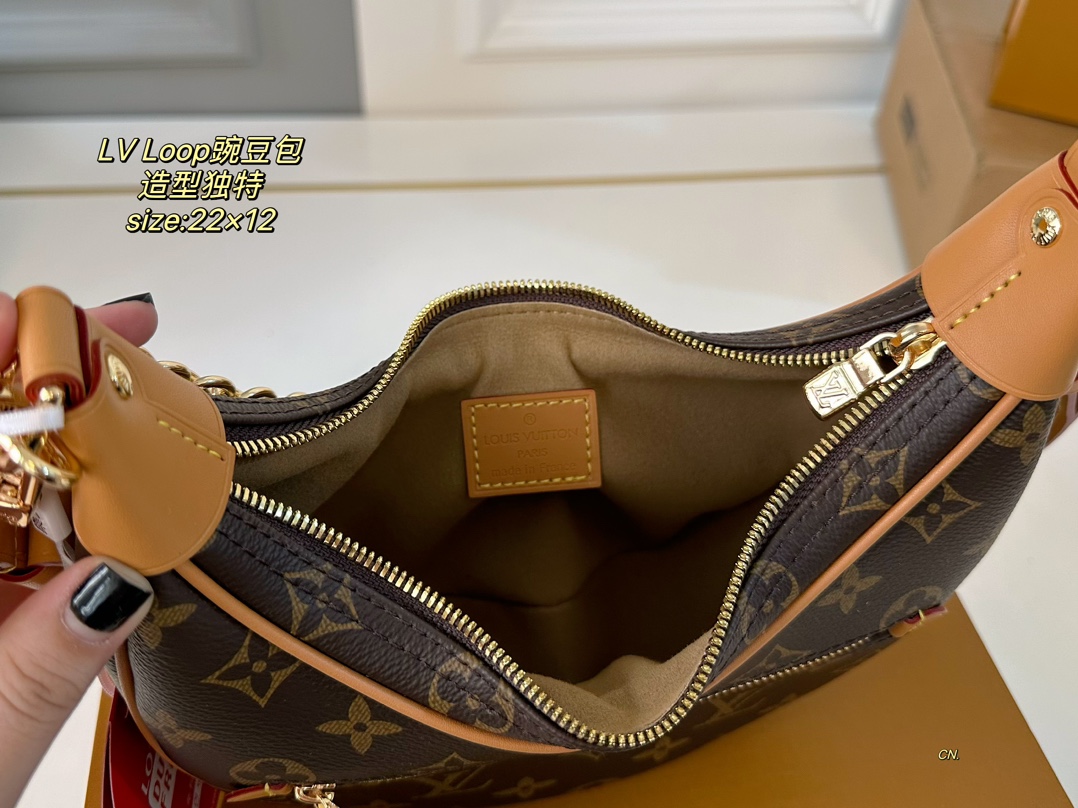 Lv mini loop bag