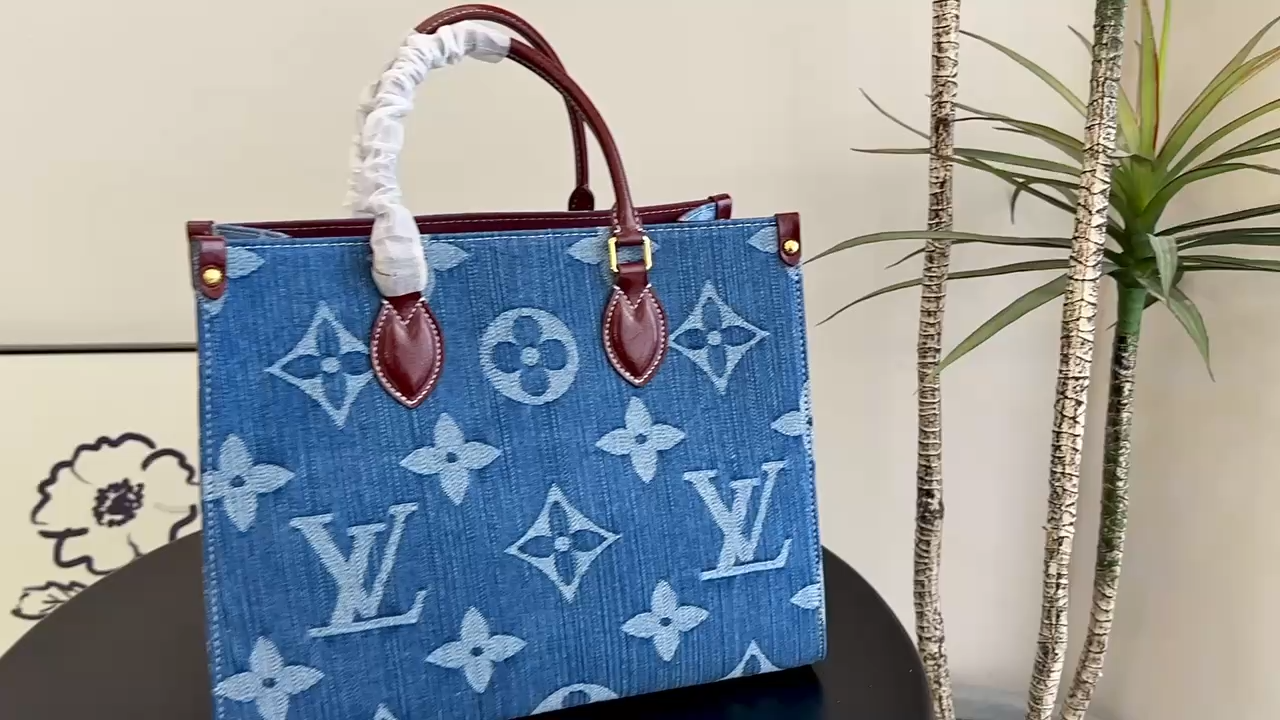 Lv Onthego Tote bag