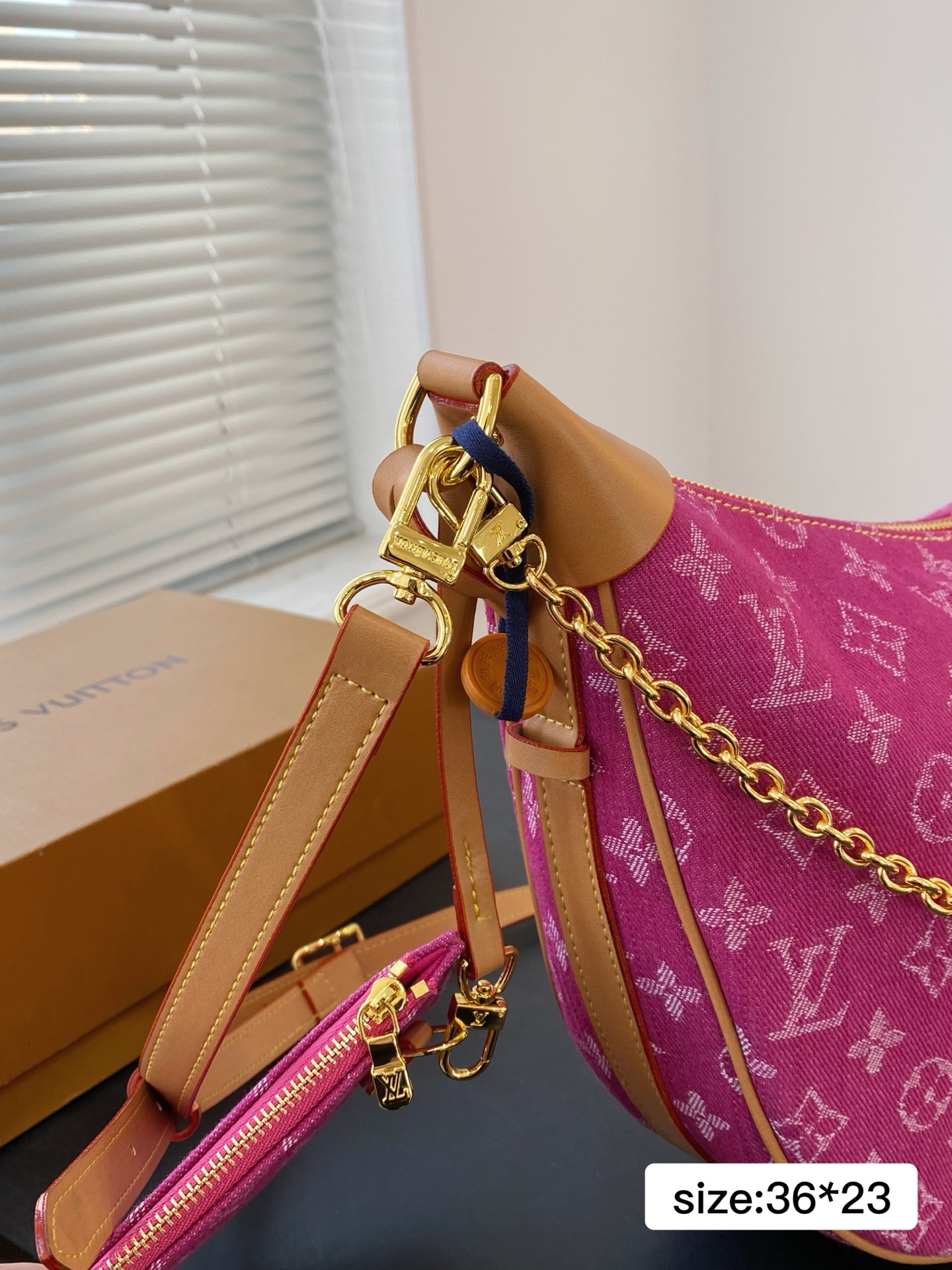LV large pea bag