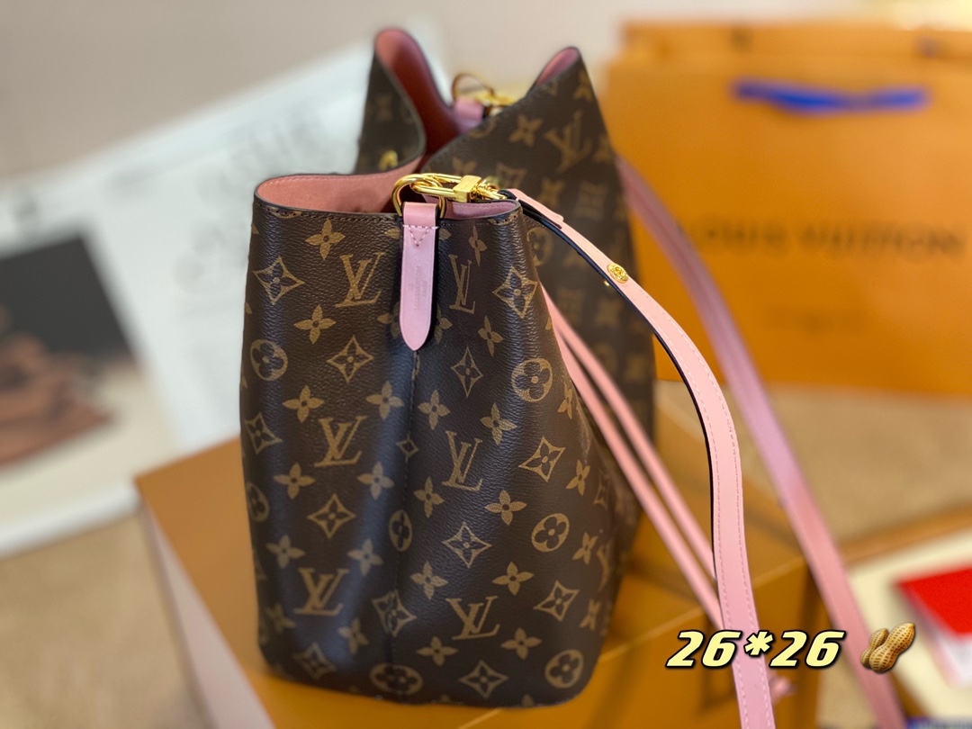 LV champagne bucket
