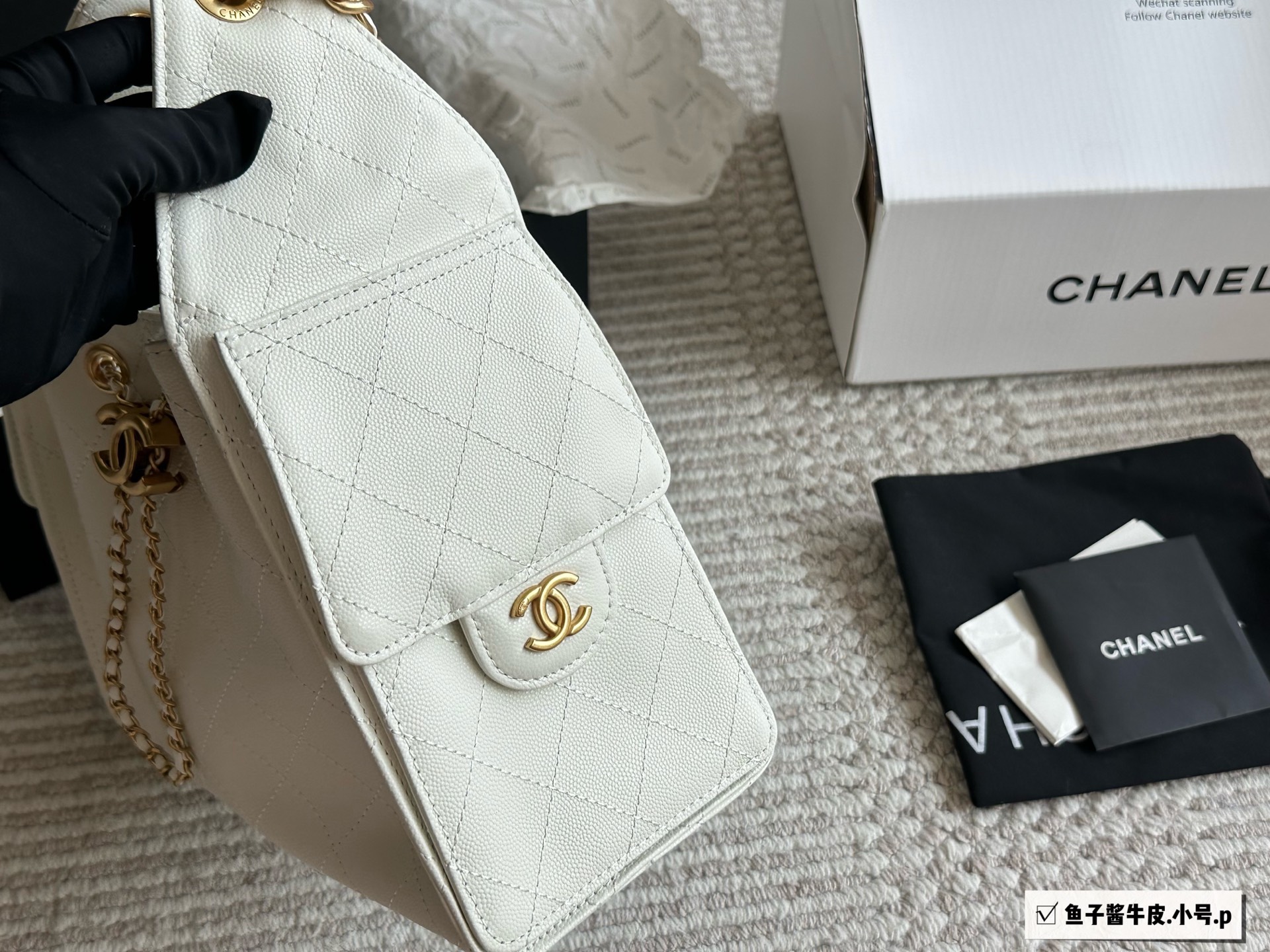 Chanel 25s hobo small