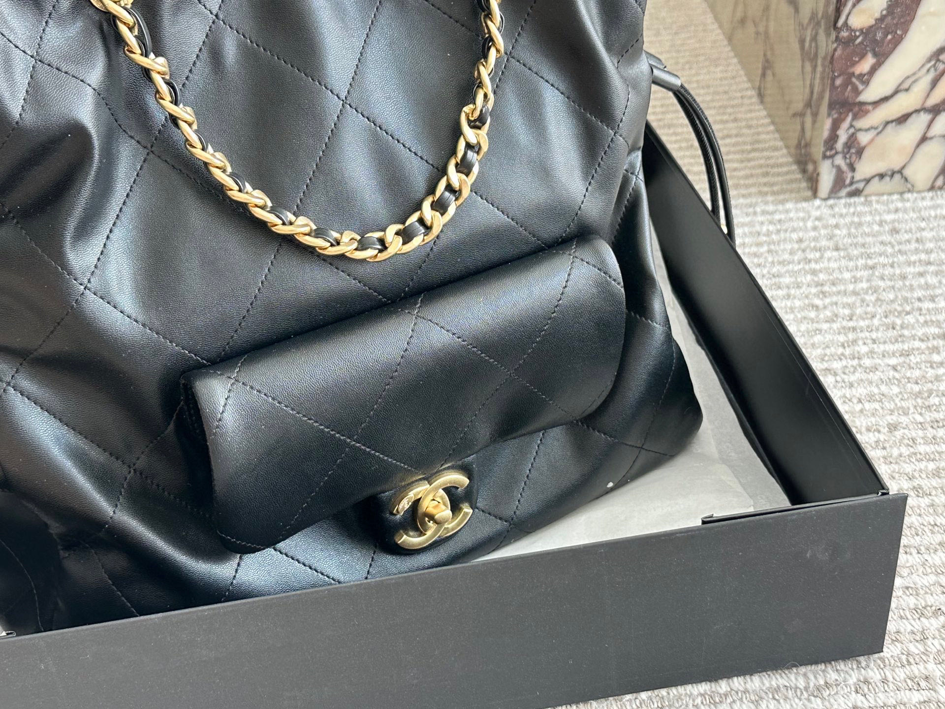 Chanel tote bag