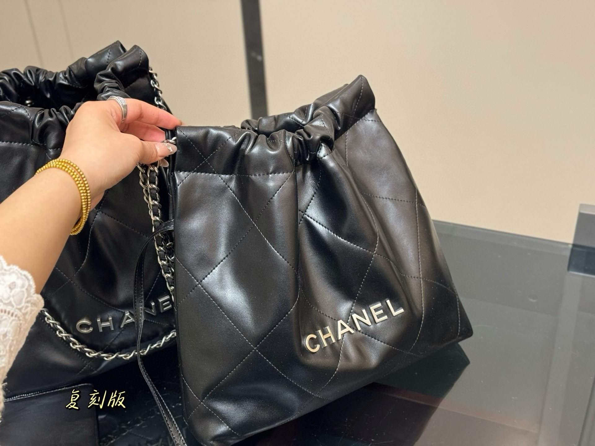 chanel 22 bag sliver hardware