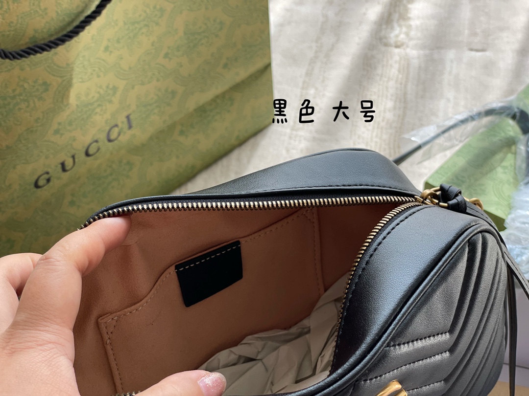 GG marmont Camera bag