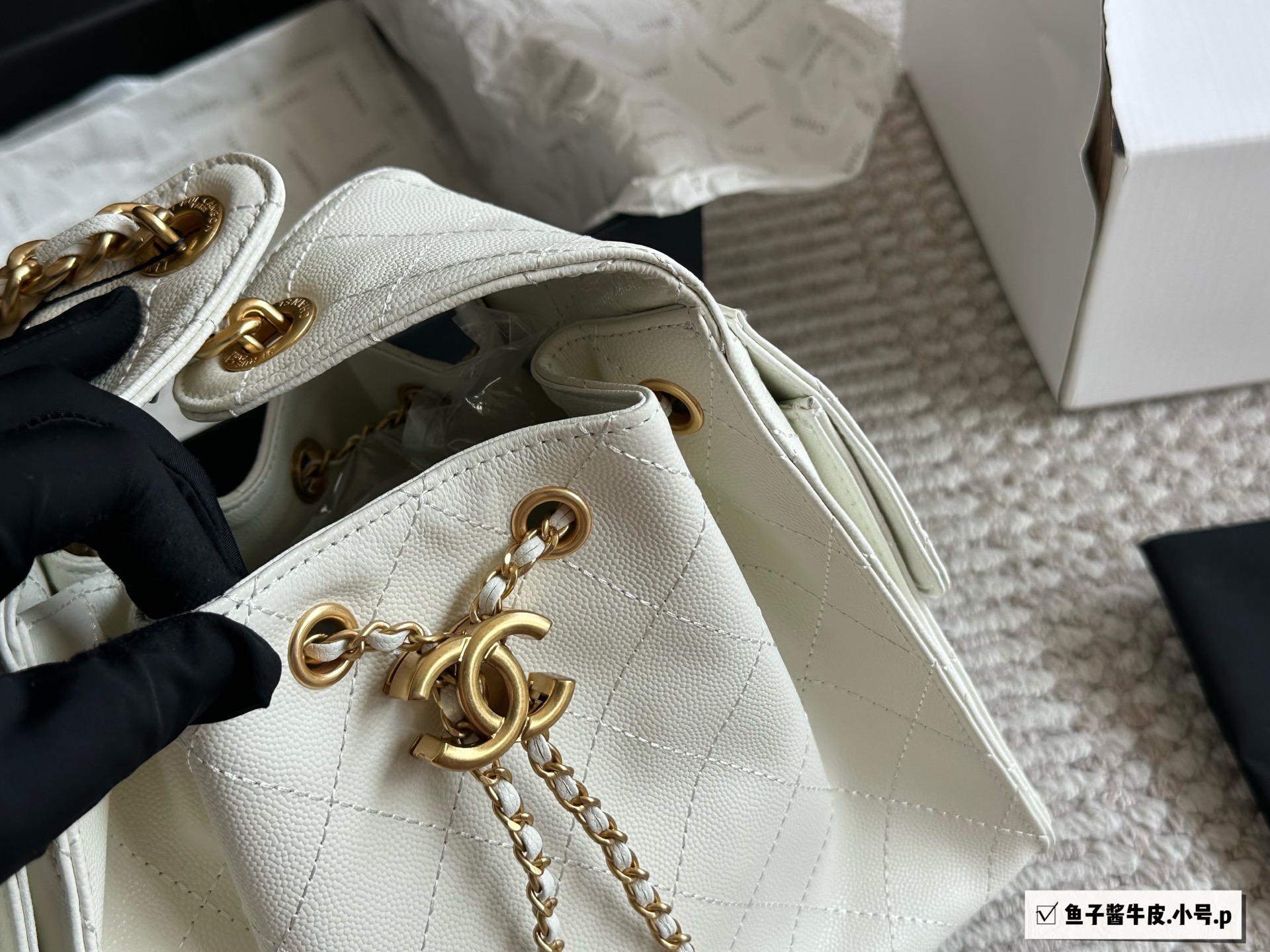 Chanel 25s hobo small