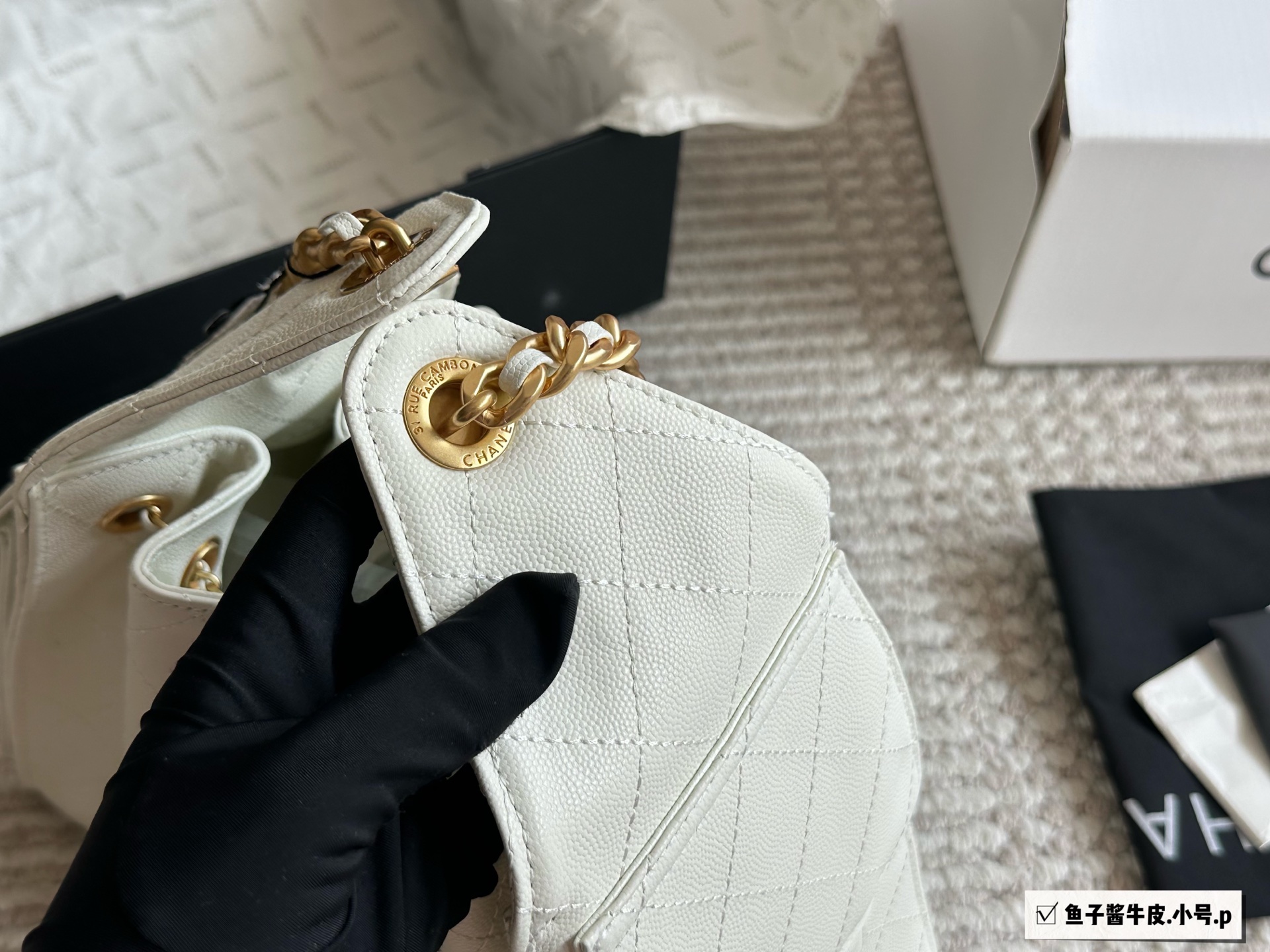 Chanel 25s hobo small