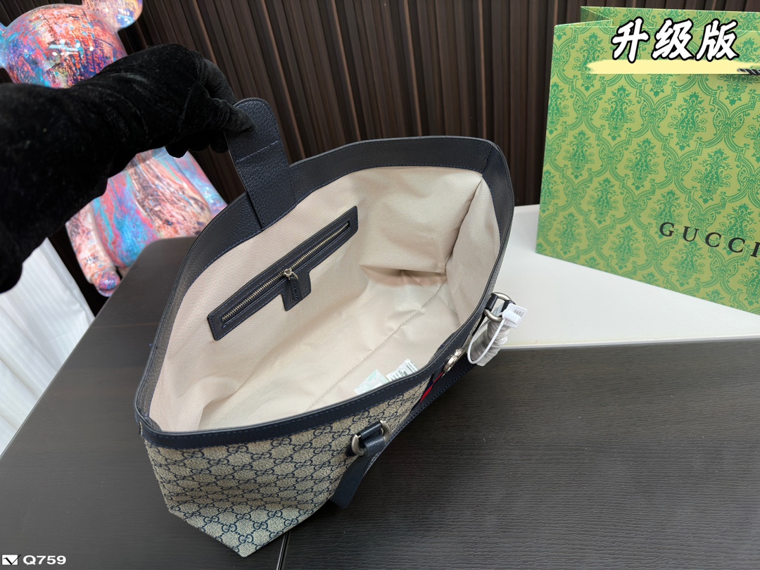 Gucci tote bag