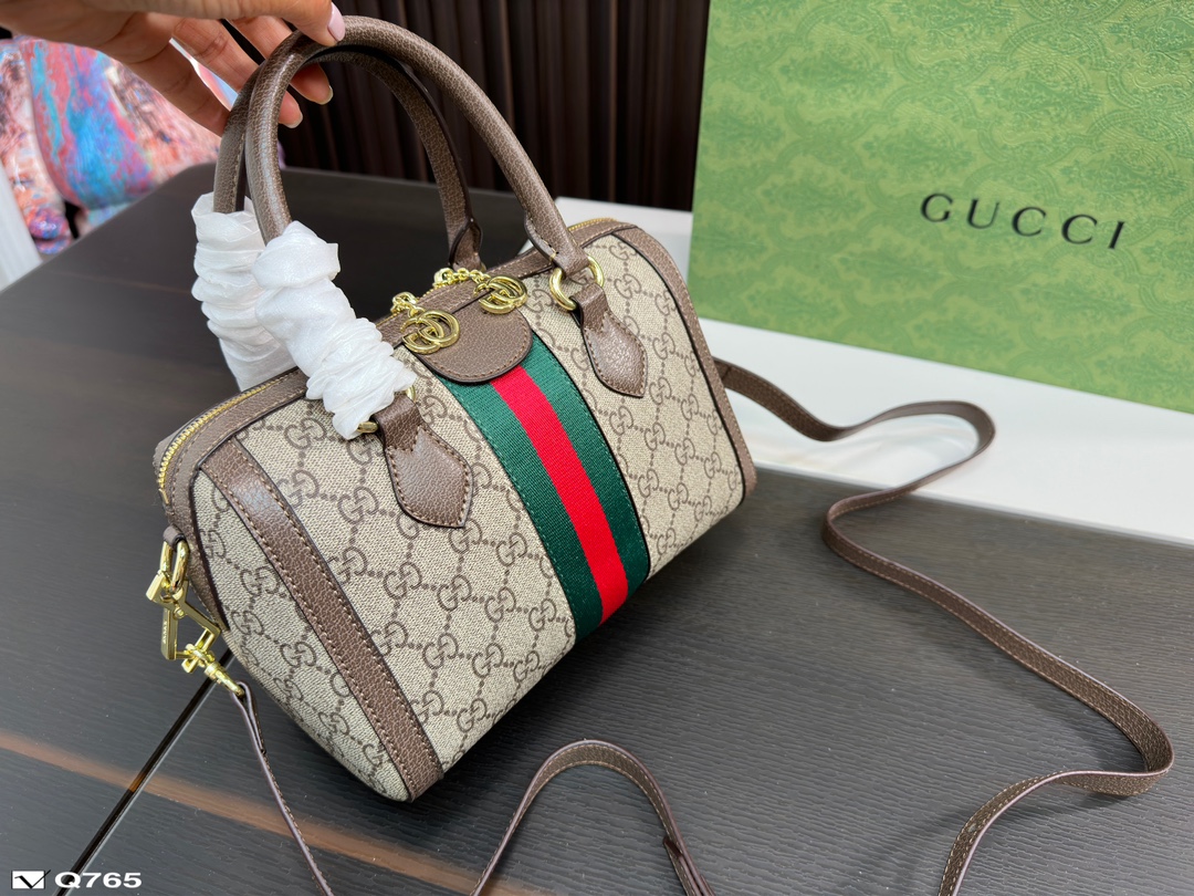 Gucci ophidia pillow bag