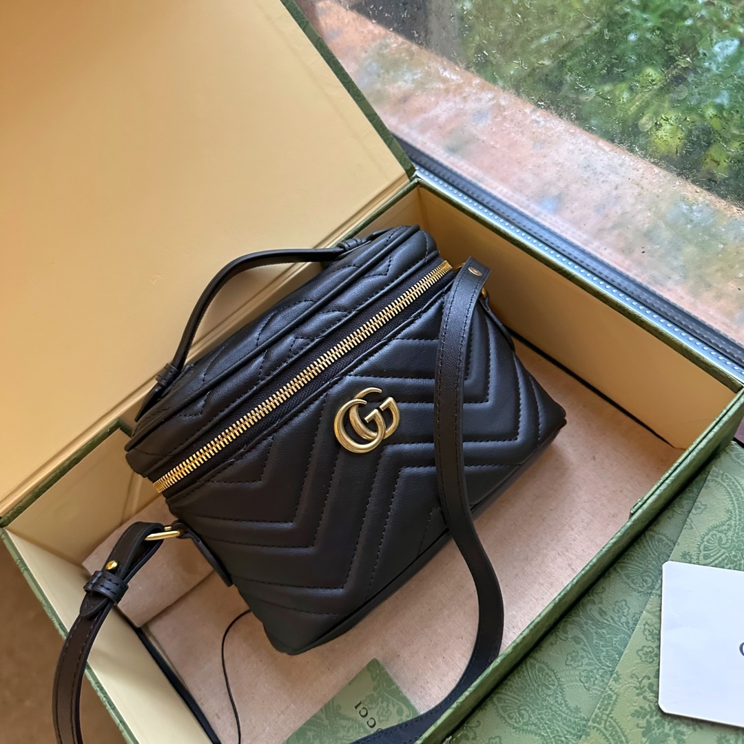 Gucci Marmont vanity
