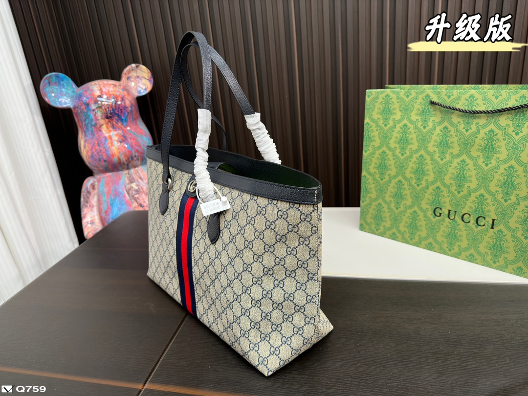 Gucci tote bag