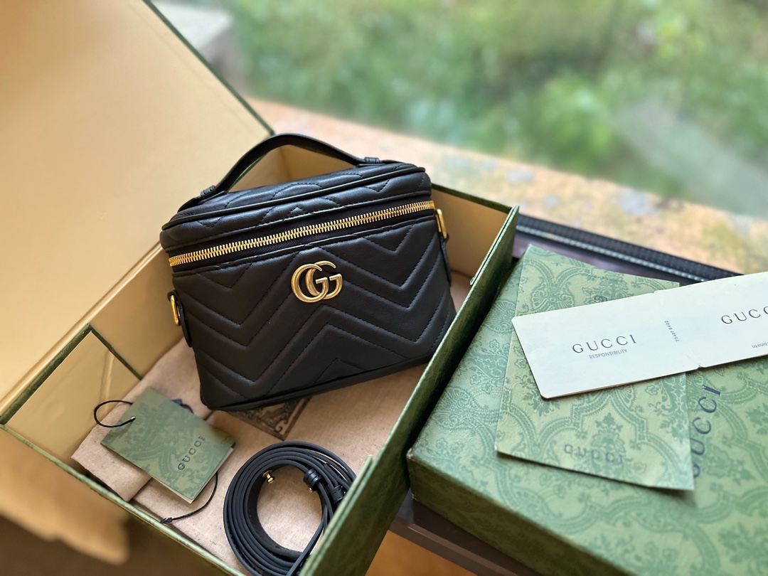 Gucci Marmont vanity