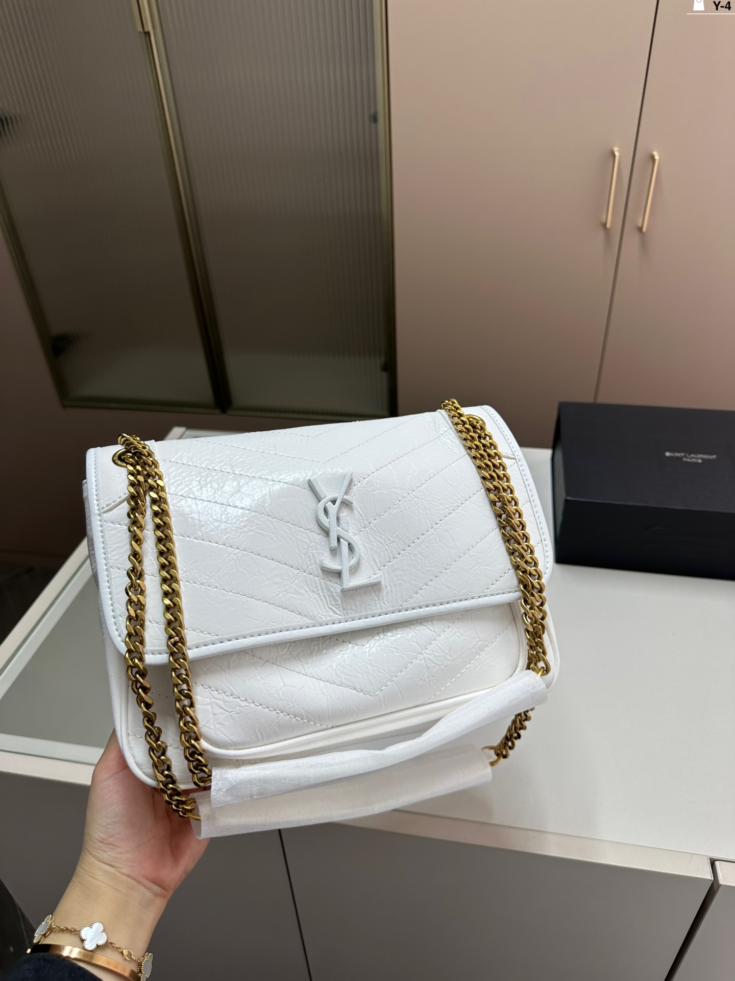 YSL Niki
