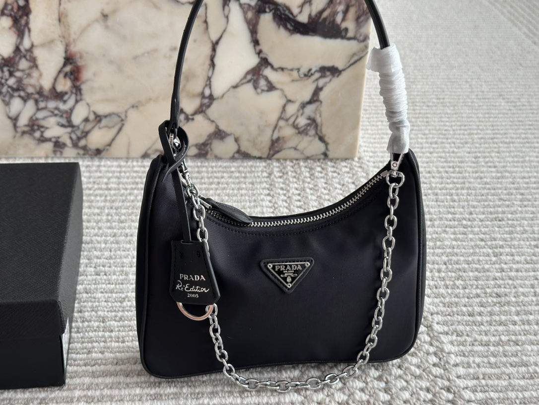 Prada hobo