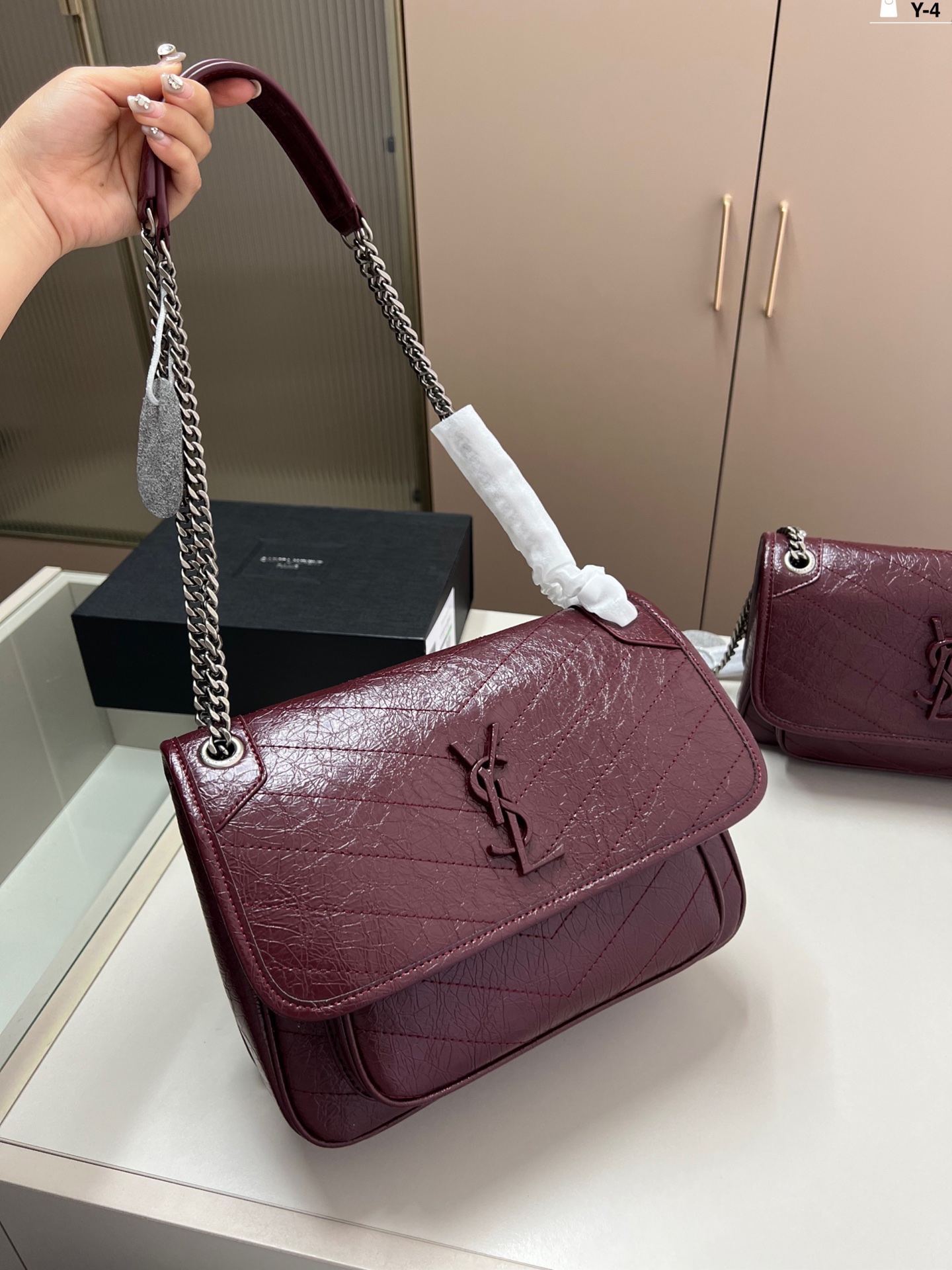 ysl niki