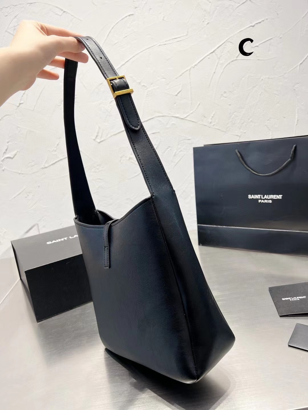 Ysl hobo