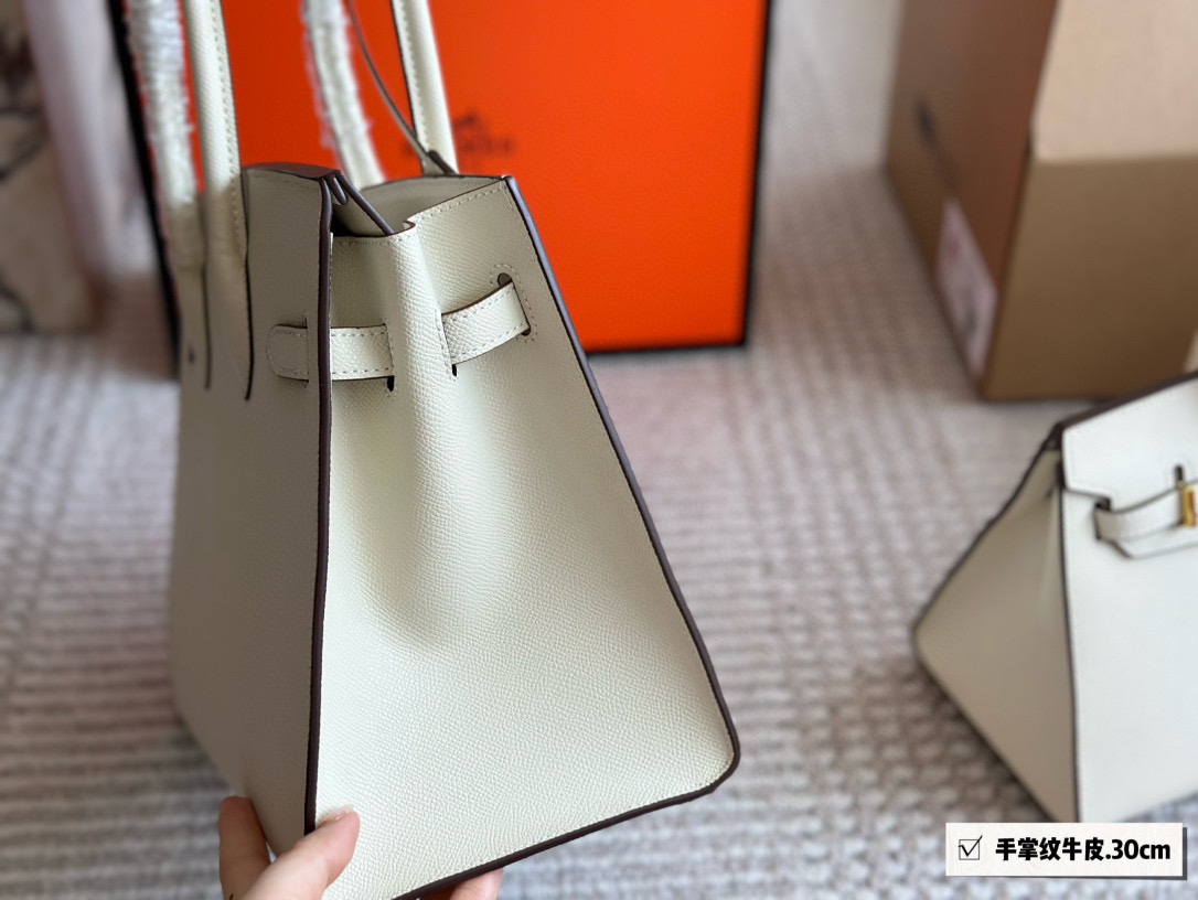 Hermès Brikin white