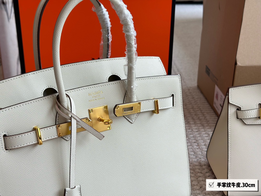 Hermès Brikin white