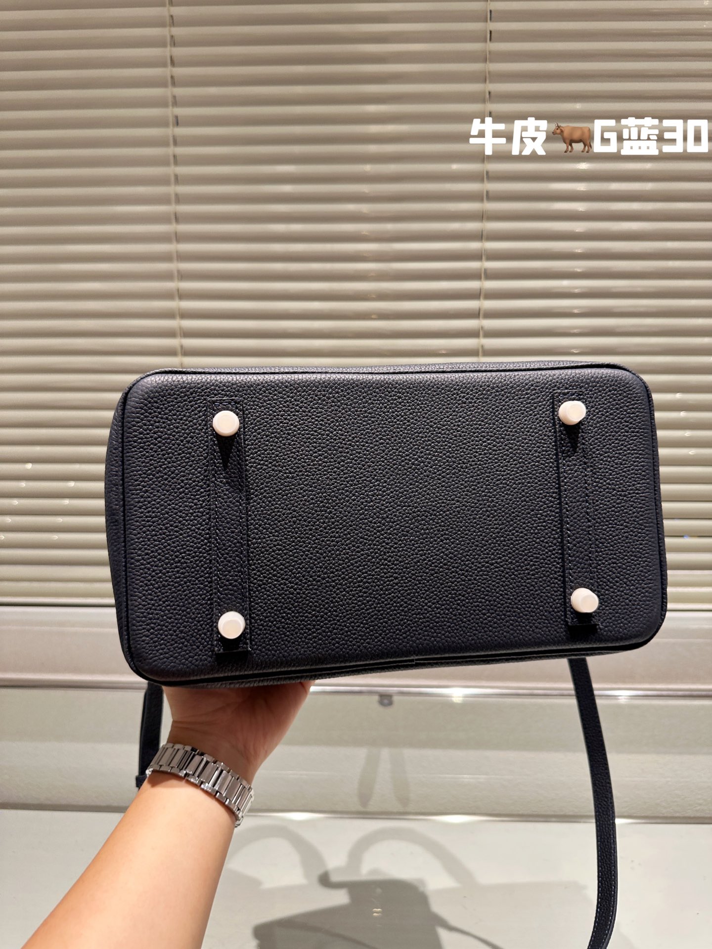 Hermès Brikin golden black