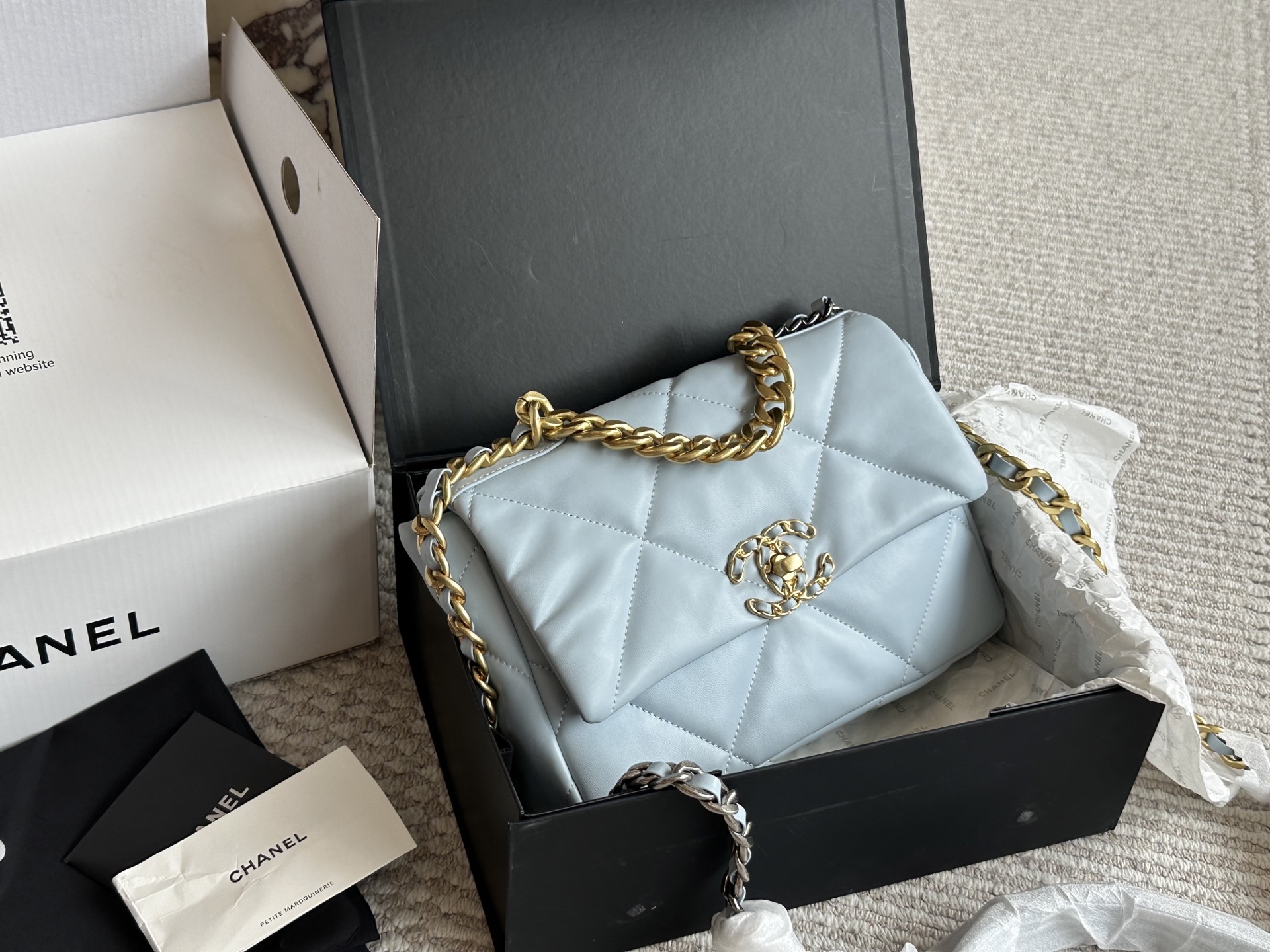 Chanel 19 bag